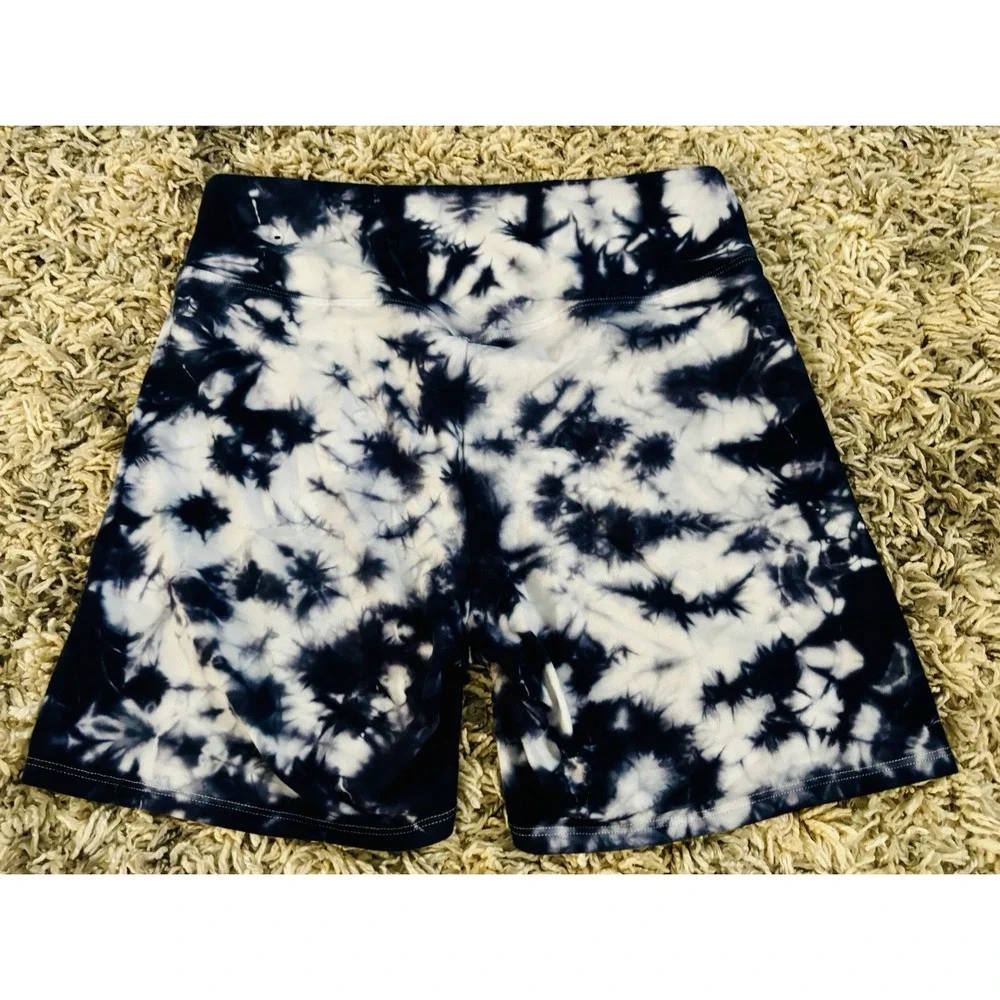 Women's Victoria's Secret PINK Yoga Tie Dye Penn State Shorts‎ Blue White Medium - Picture 2 of 7